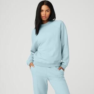 Alo Heavyweight Free Time Sweatshirt Size Small Chalk Blue Lounge Travel Gym